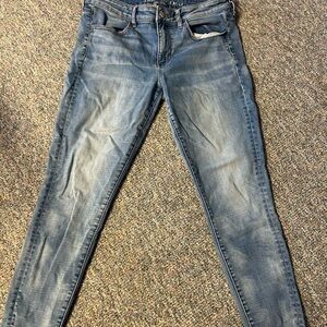 American Eagle Outfitters Light Blue Skinny Jeans